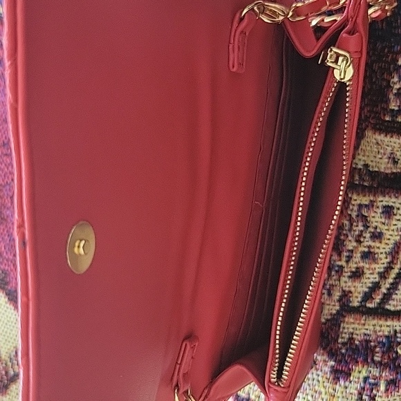 Handbag - Picture 2 of 2